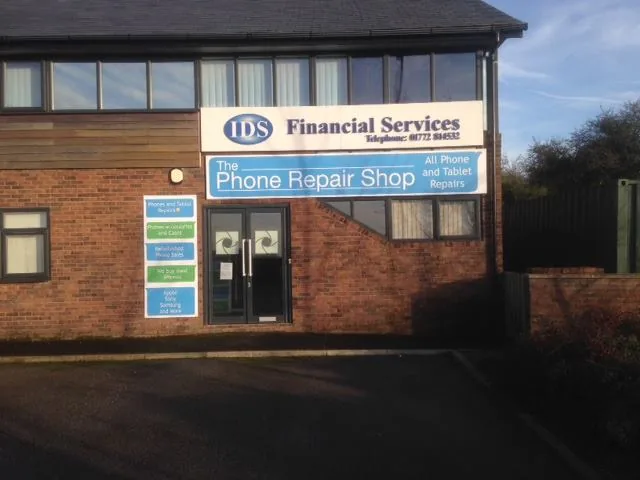 The Phone Repair Shop exterior in Tarleton near Preston